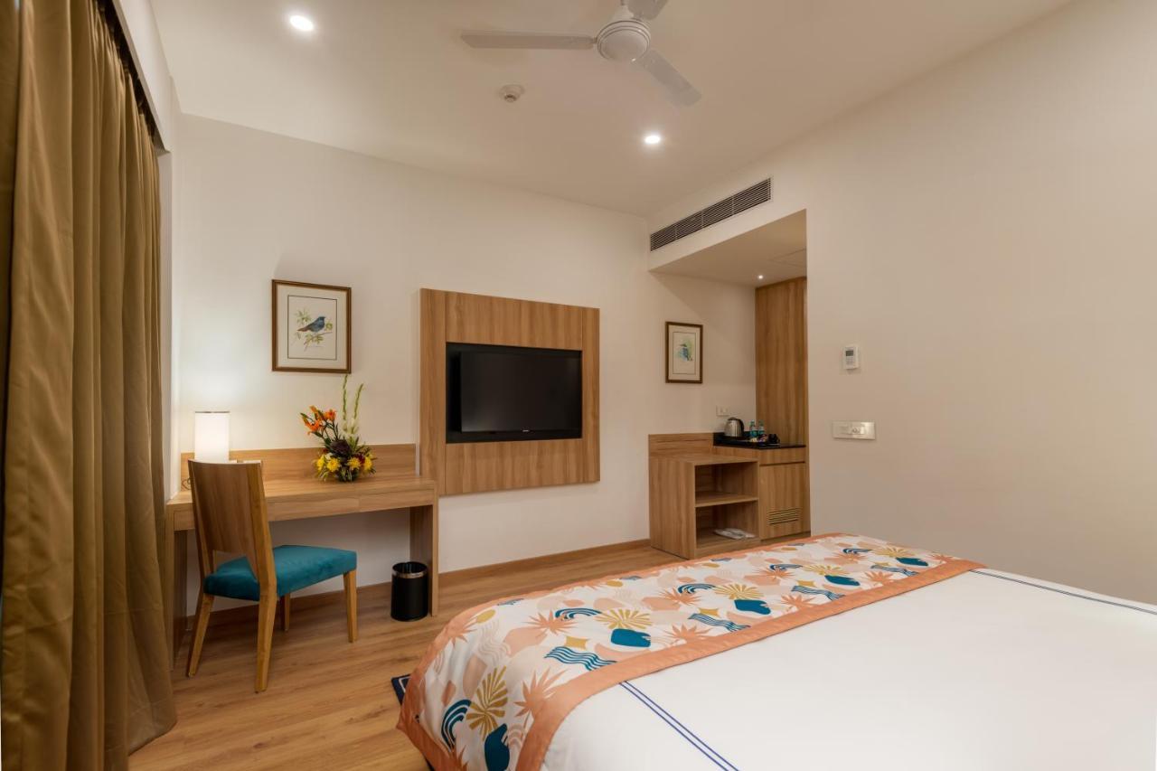 Expoinn Suites And Convention Greater Noida Exterior foto
