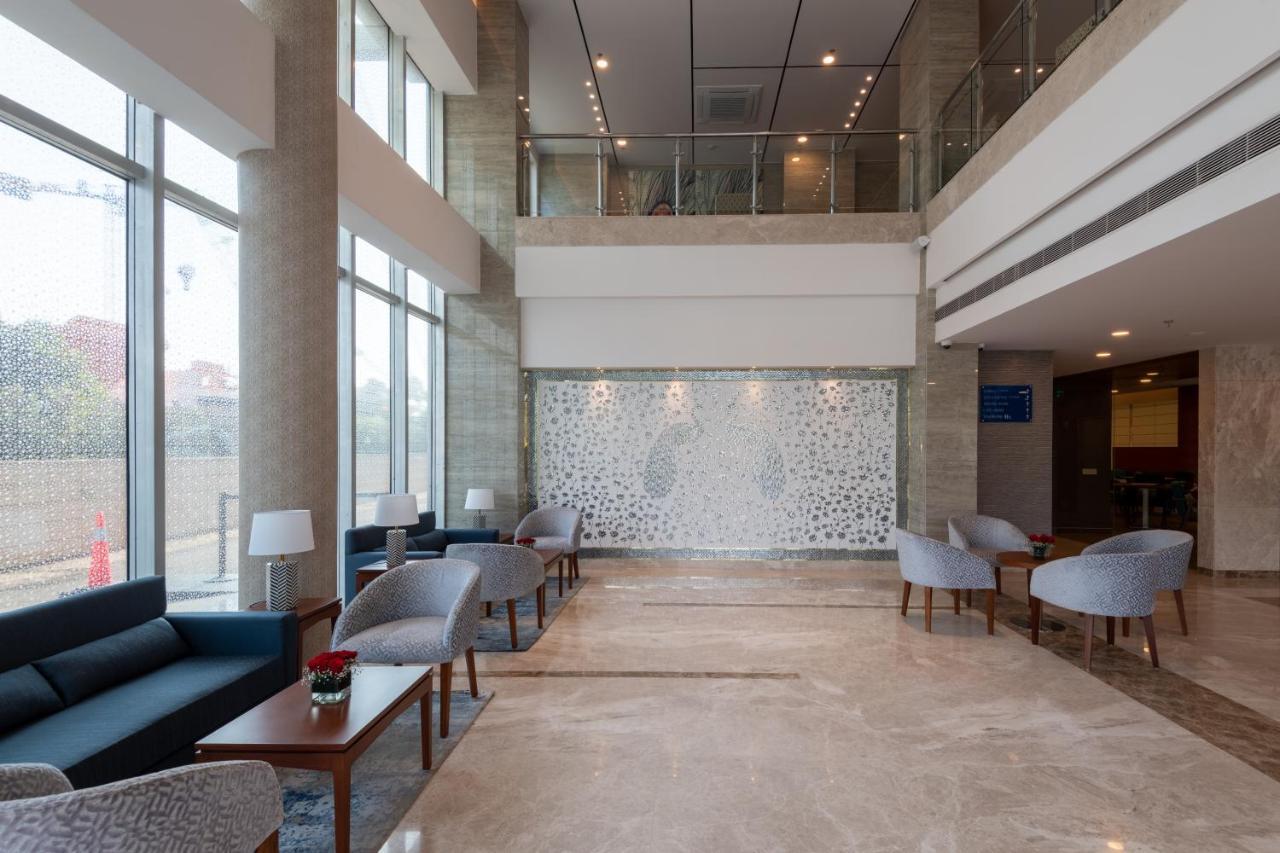 Expoinn Suites And Convention Greater Noida Exterior foto
